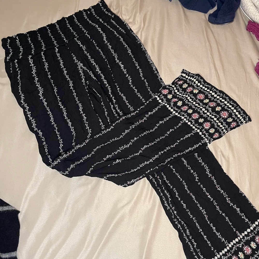 Three Dots Black Wide Leg Pants Womens Small Pull On Floral Smocked Boho